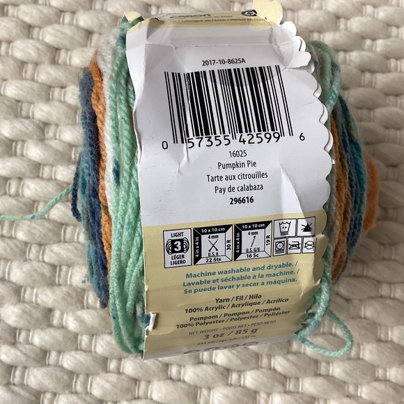 Caron Cupcakes Arn Pumpkin Pie Orange Pom Pom Knit Crochet Hat Beanie New - Picture 6 of 7